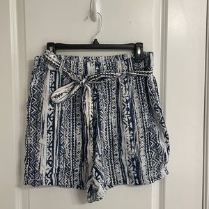 Size medium loose shorts.